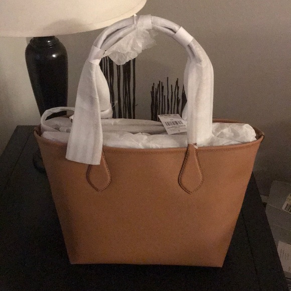 Purse - Picture 2 of 4